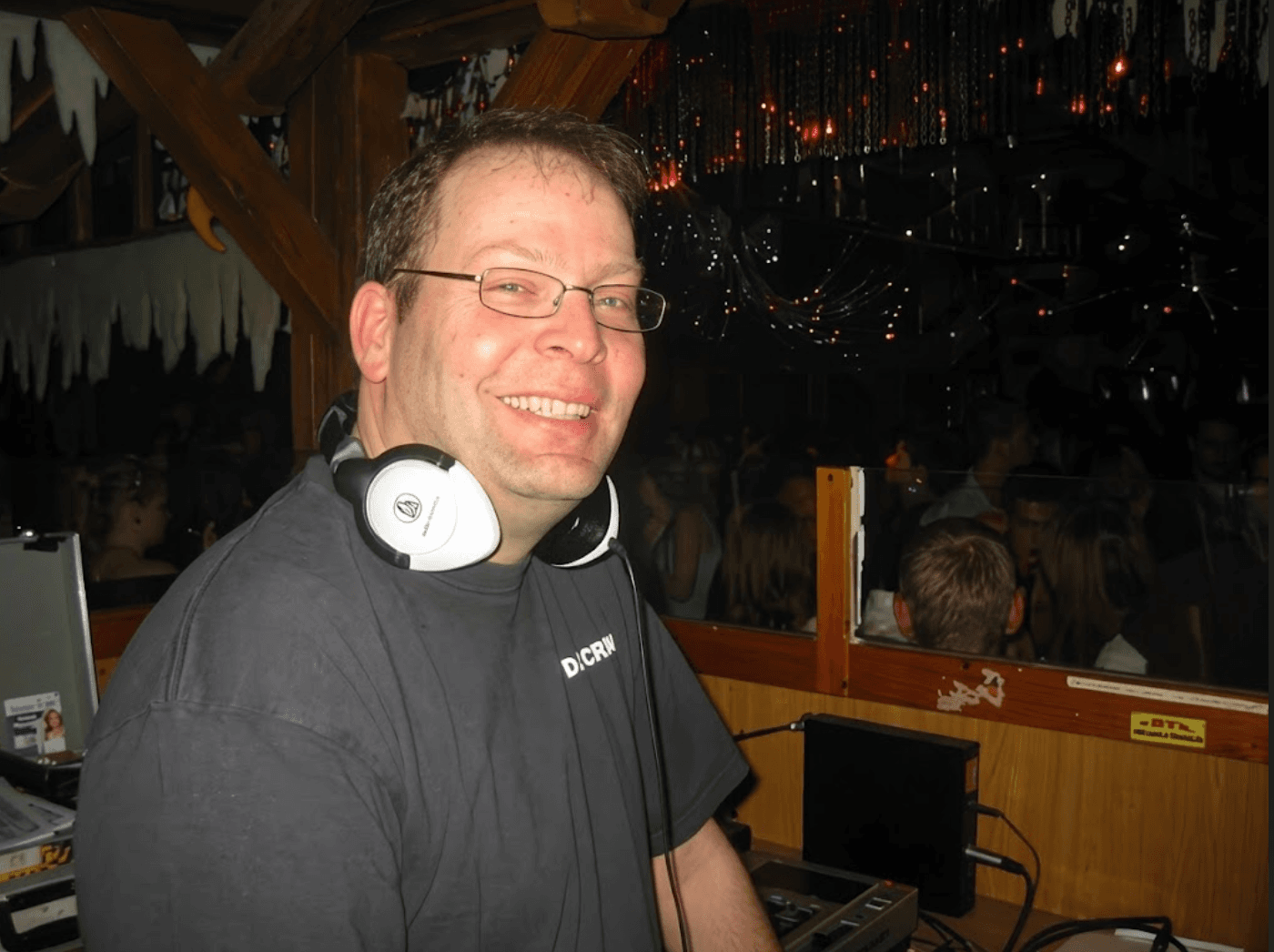 DJ am Pult